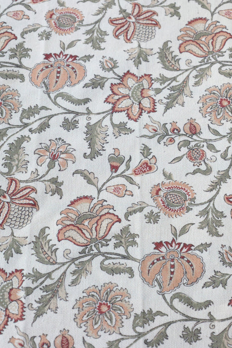 Dúkur Aix með blómamynstri