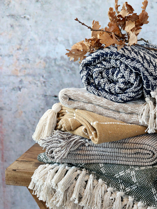 Teppi  150x 130 cm Olive&Cream Aix