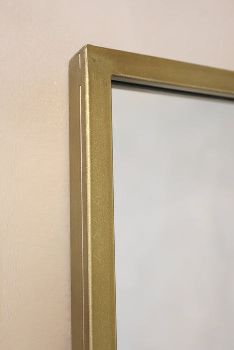 Spegill brass