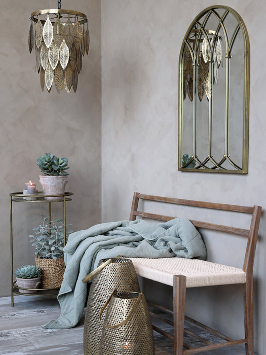 Lukt brass með mynstri