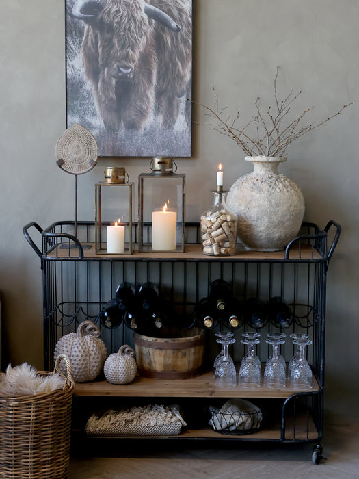 Borðskraut úr mangovið og járni