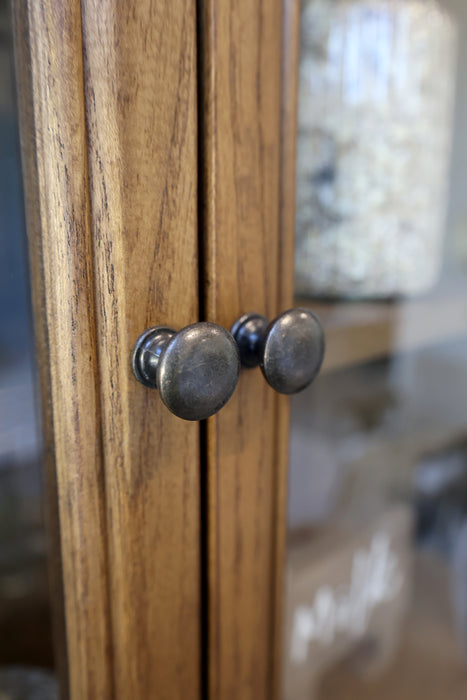 Veggskápur Marseille