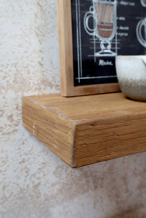 Viðarhilla 90cm á lengd