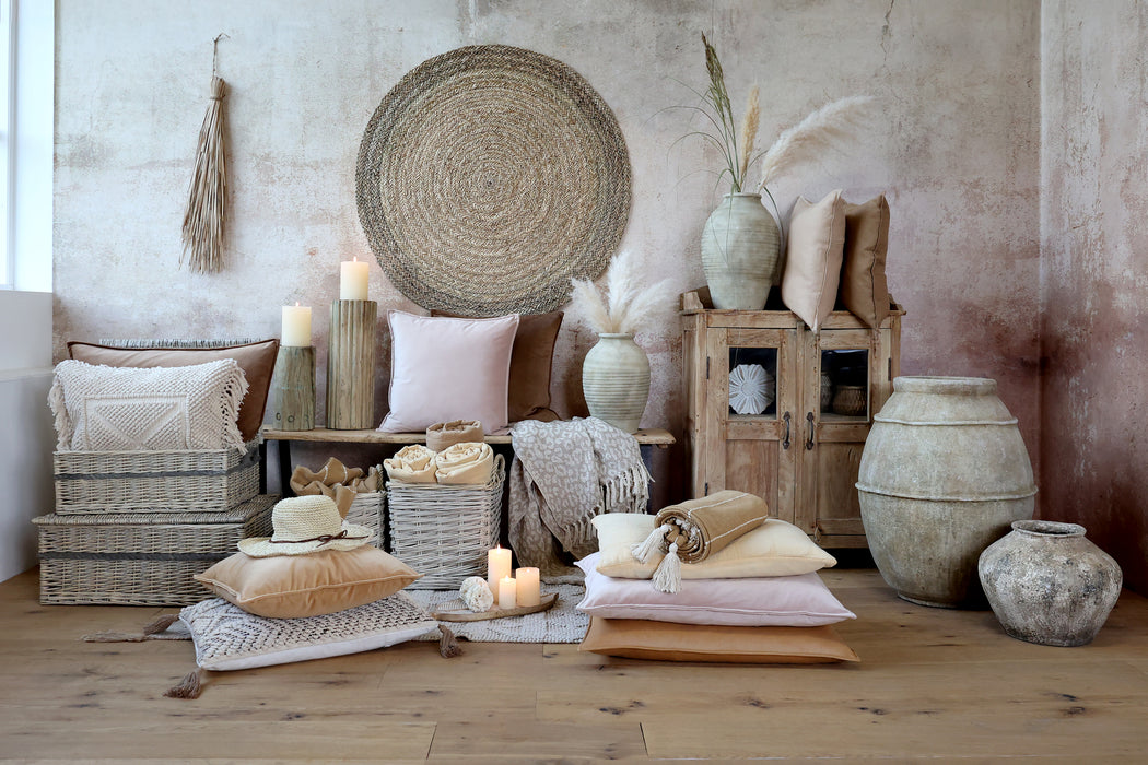 Grimaud bekkur  úr endurunnum við með járnfótum 152 cm