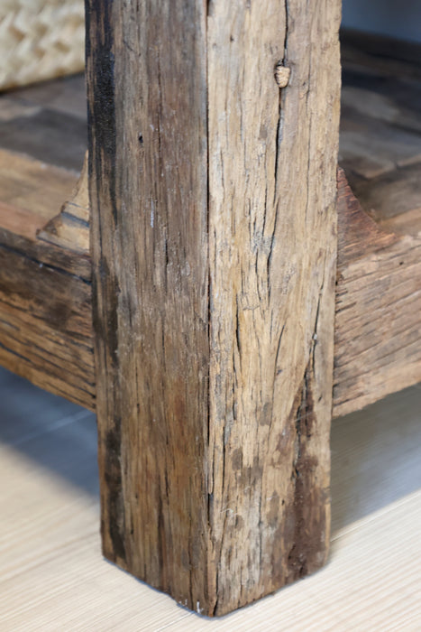 Hliðarborð/Hilla L:120cm