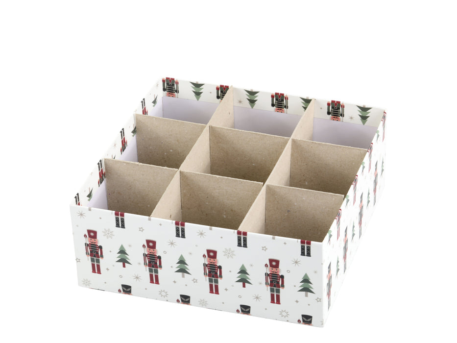 Gjafa/geymslu kassar m hnotubrjótum