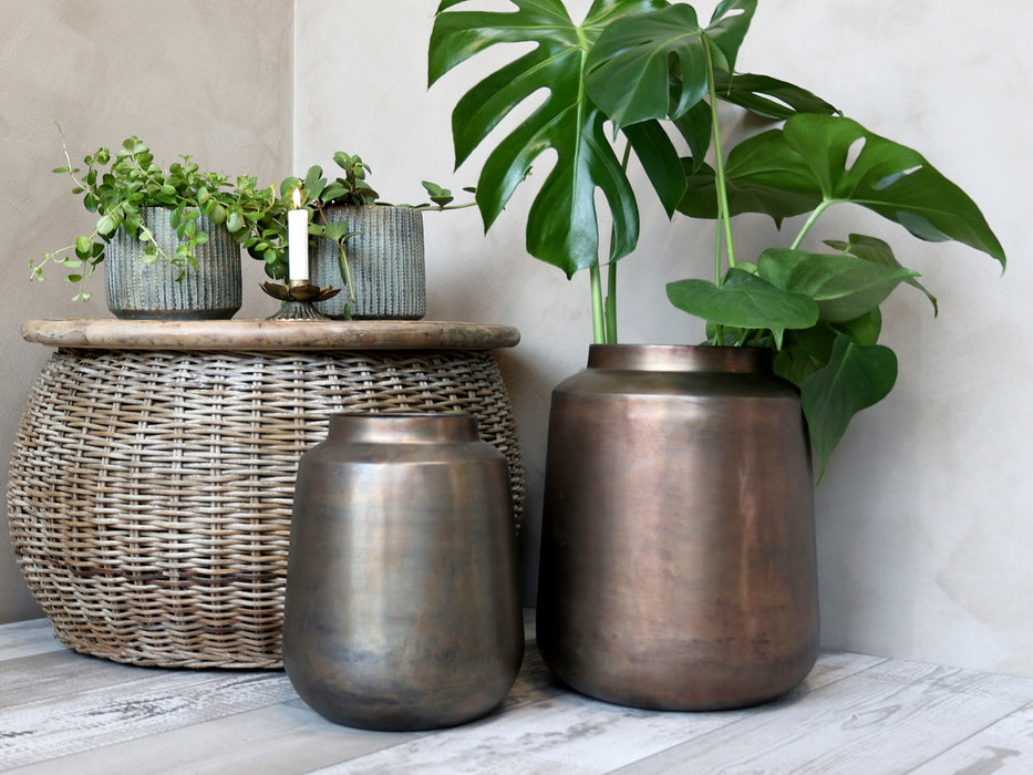 Vasi úr messing stærri