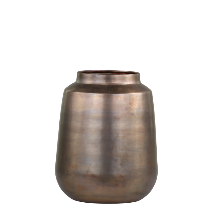 Vasi úr messing stærri