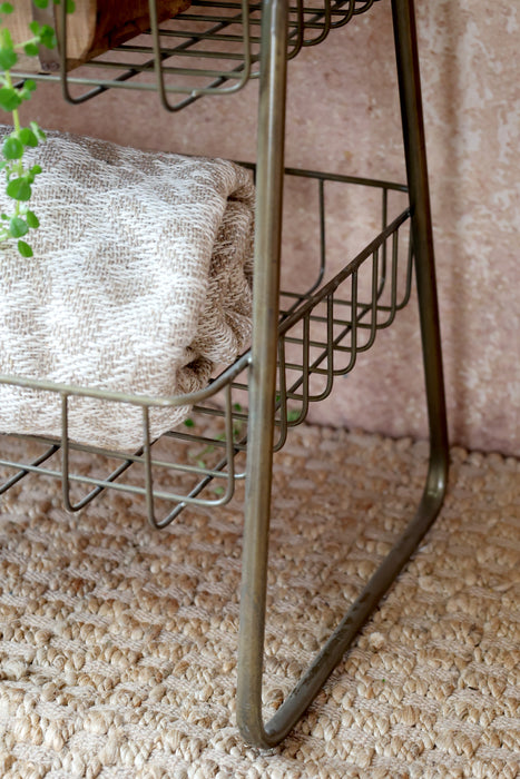 Hilla á þremur hæðum Antique Brass