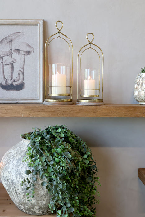 Kertalukt með viðarbotni Brass minni