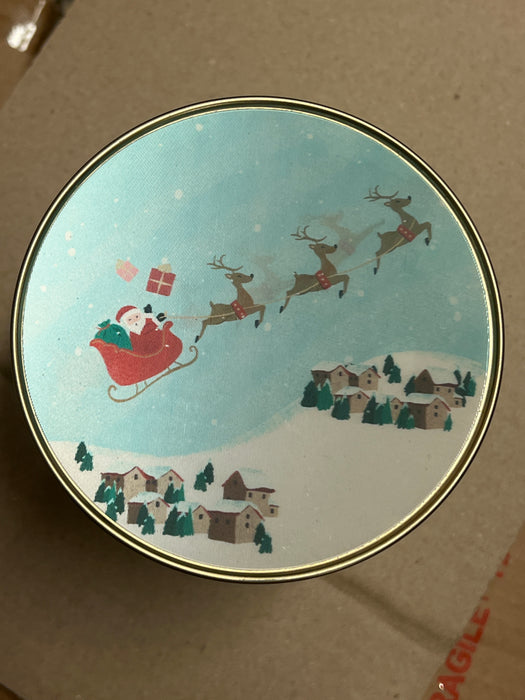 Holly Berry Wreath - Holly Green & Evergreen Spice