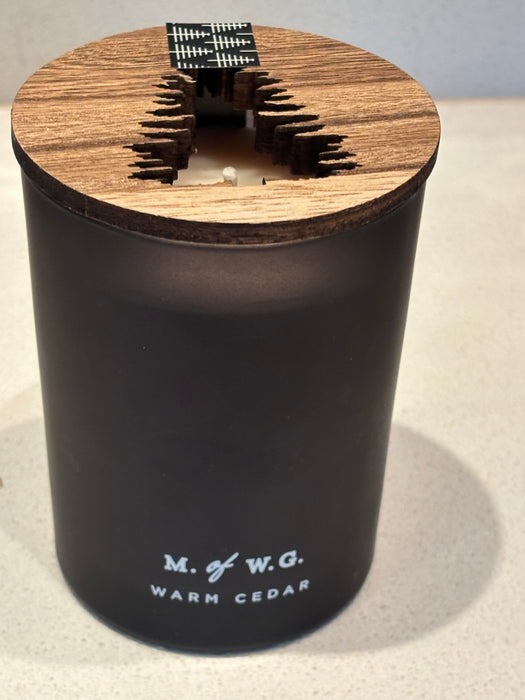 Warm Cedar - miðstærð