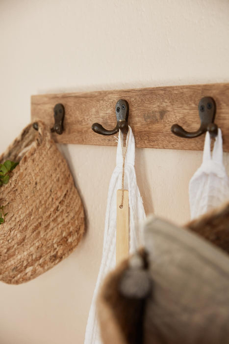 Snagabretti með fimm tvöföldum snögum