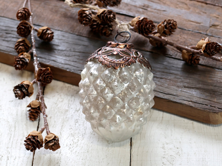 Jólakúla  "Antique White"